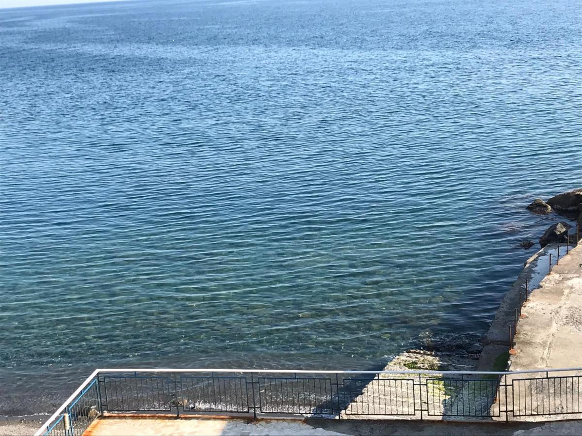 شقة بولياسكو  في Casa Mare المظهر الخارجي الصورة